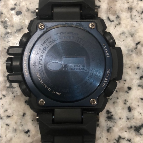 G Shock Bluetooth connectivity watch - Picture 2 of 4